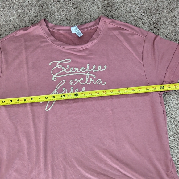 RBX Mauve Graphic Tee - Picture 3 of 8